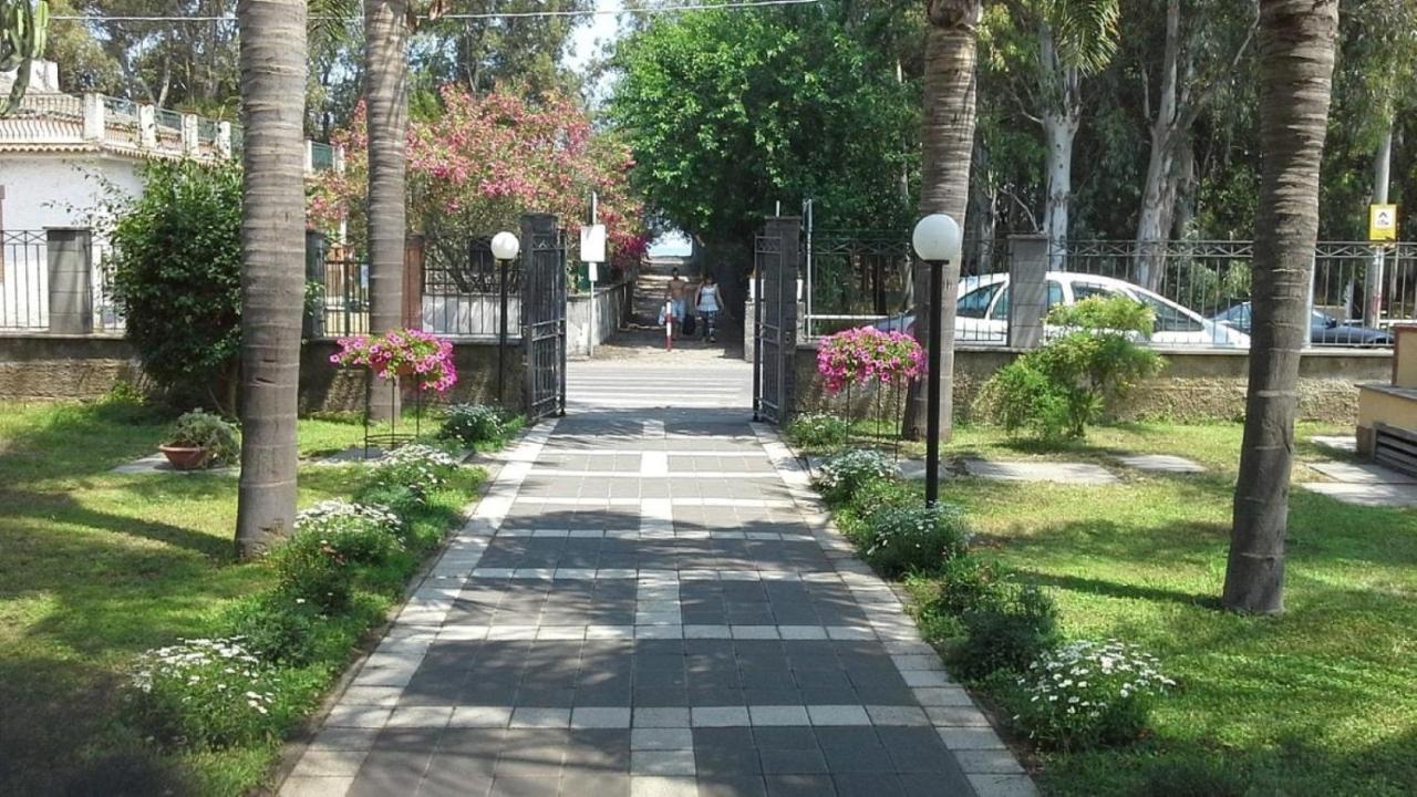 Oasi Park Hotel Mascali Ngoại thất bức ảnh