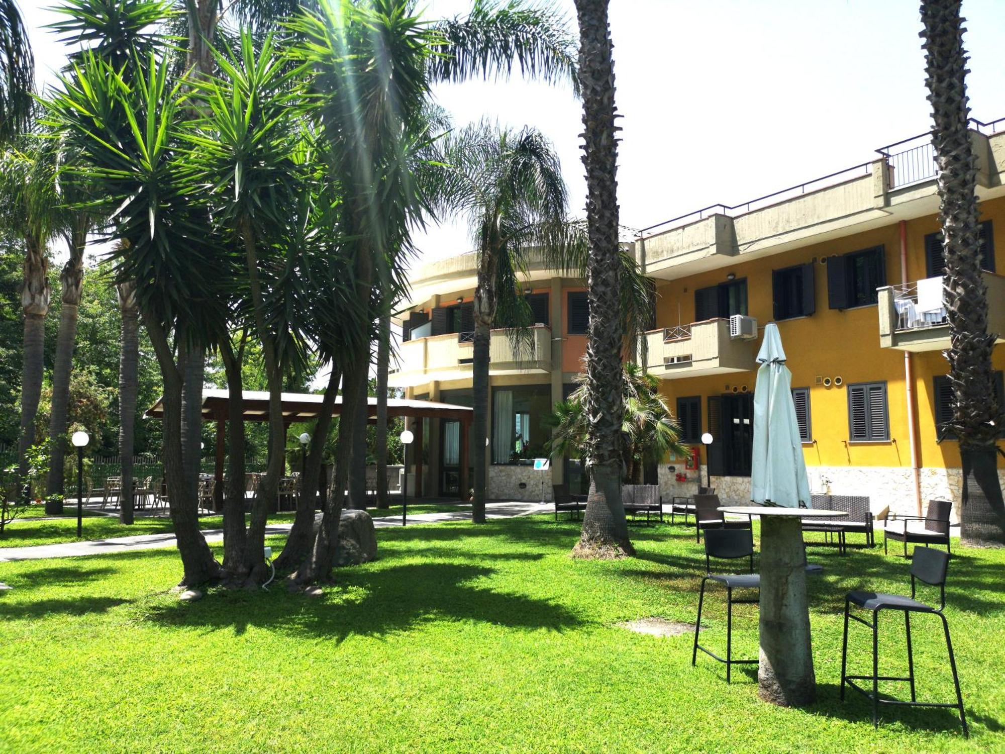 Oasi Park Hotel Mascali Ngoại thất bức ảnh